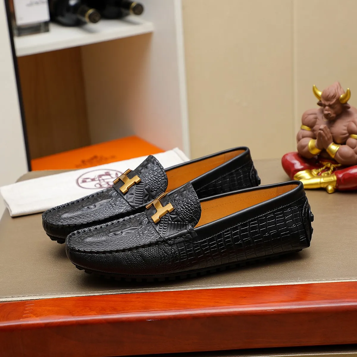 Men's shoes 💰380 🕷🕷【HERMES】The same style as Hermès counters🇨🇳Classic slip-on shoes 1:1 mold opening💯Original quality🍓Using imported first-layer cowhide🍅Pigskin lining🌶🌶Super high-end men's leather shoes🇨🇳Solid and stable Very special🍇color, optional! Code number 38-45……